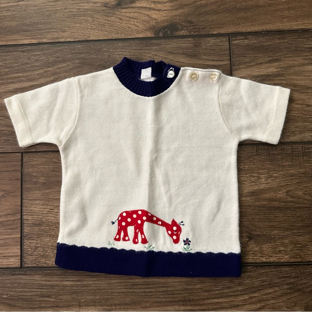 Vintage Creative knits embroidered giraffe sweater